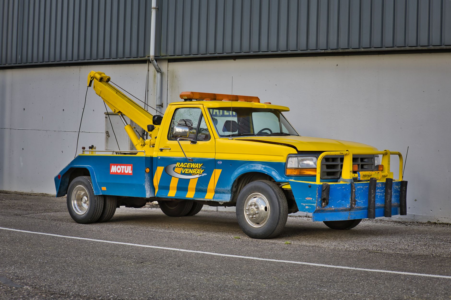 Remorquage voiture équipe à Épernay